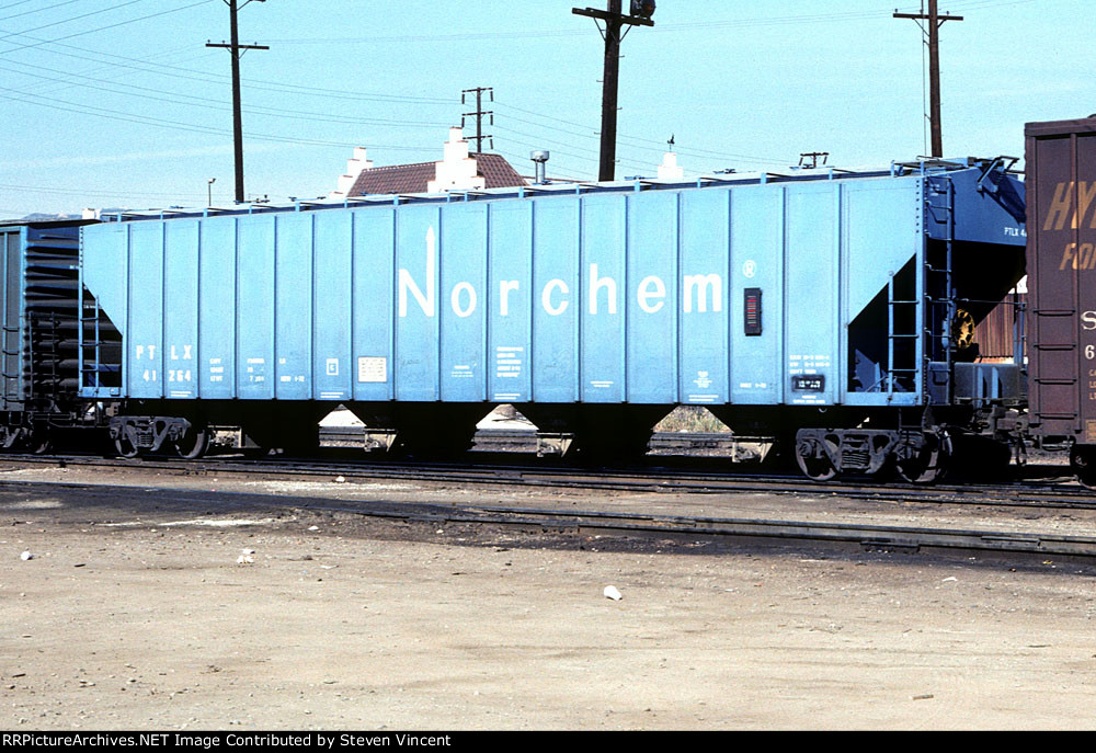 Norchem 5820 cf covered hopper PTLX #41264 w pneumatic outlets.